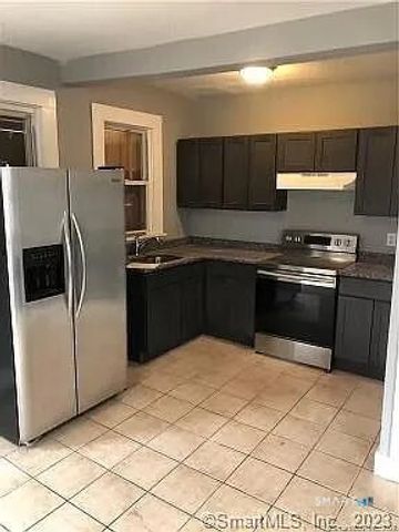 669 East Main Street, Waterbury, CT 06702