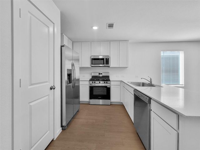 273 Douglas Hills Drive, Magnolia, TX 77354