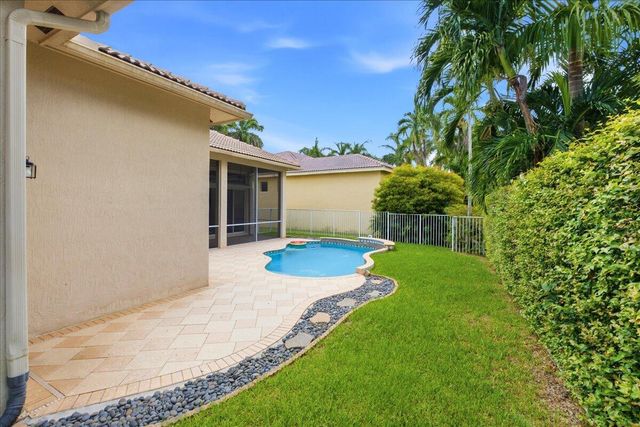 2458 Greenbrier Court, Weston, FL 33327