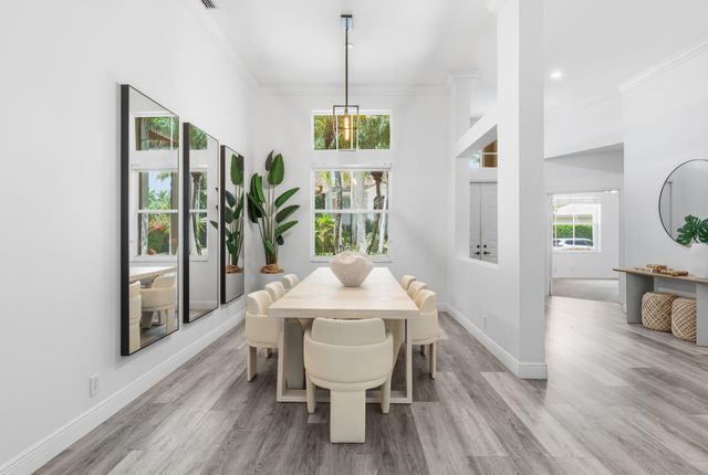 2458 Greenbrier Court, Weston, FL 33327