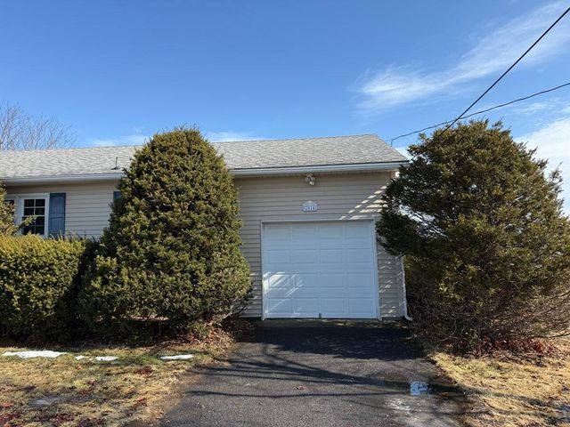 2814 Route 22, Peru, NY 12972