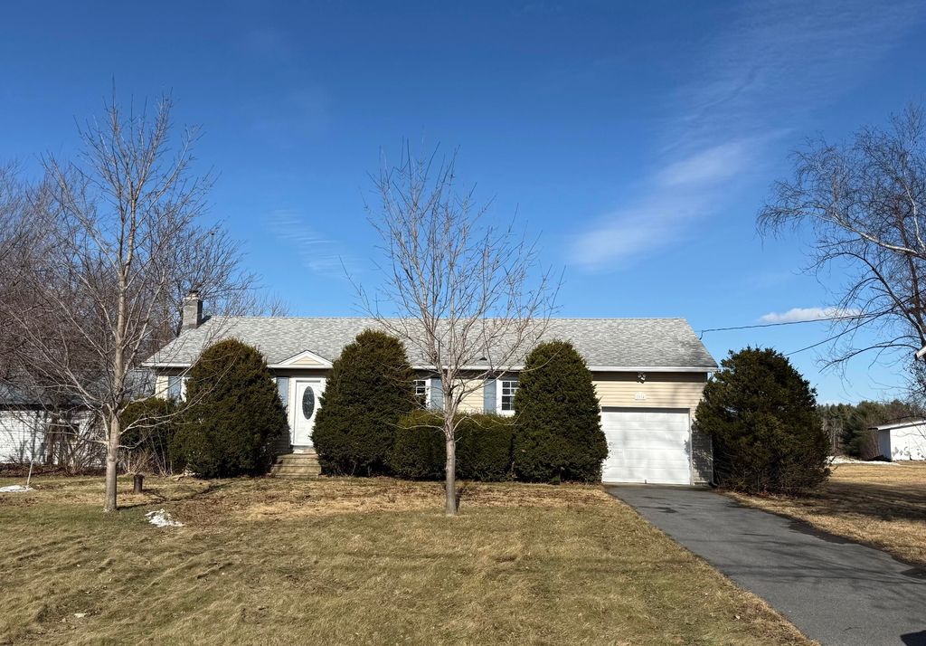 2814 Route 22, Peru, NY 12972