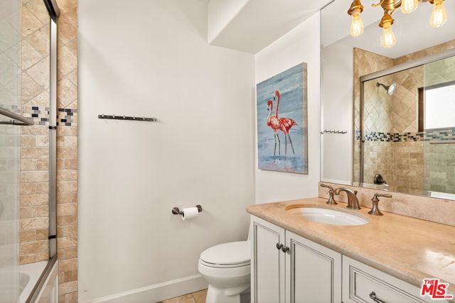 17 Privateer Street, Marina Del Rey, CA 90292