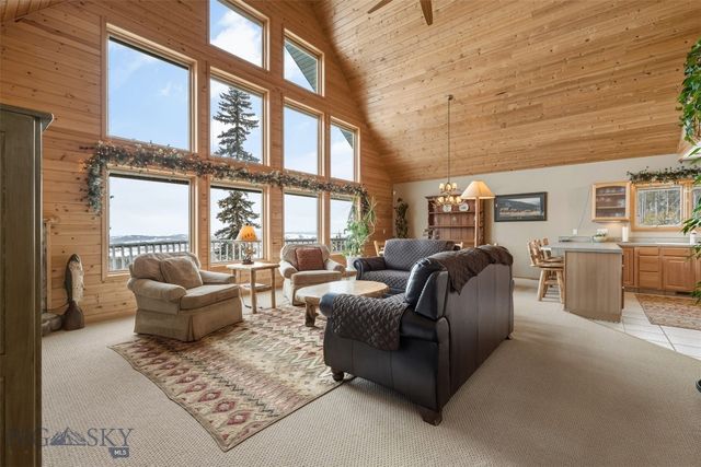 105 Damsel Lane, Anaconda, MT 59711