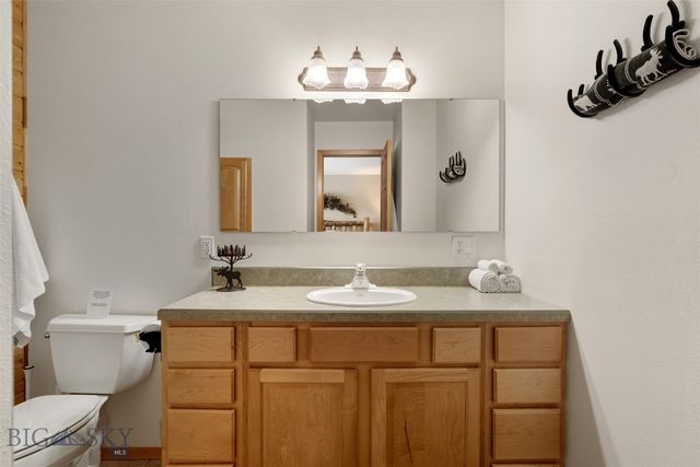 105 Damsel Lane, Anaconda, MT 59711