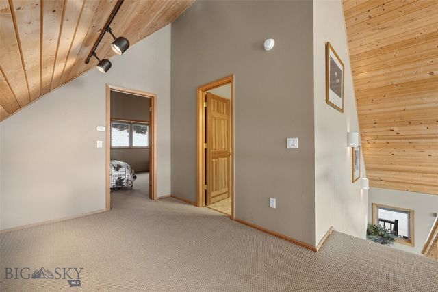 105 Damsel Lane, Anaconda, MT 59711