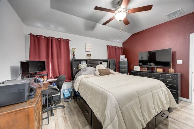 7621 Bullrider Dr, Corpus Christi, TX 78414