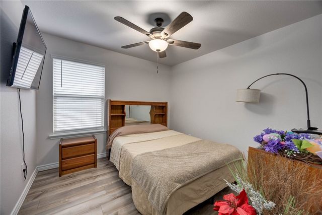 7621 Bullrider Dr, Corpus Christi, TX 78414