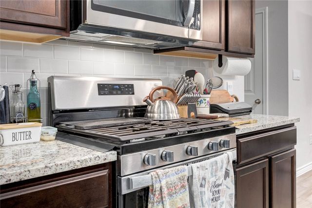 7621 Bullrider Dr, Corpus Christi, TX 78414