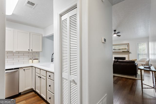 476 Teal Court, Roswell, GA 30076