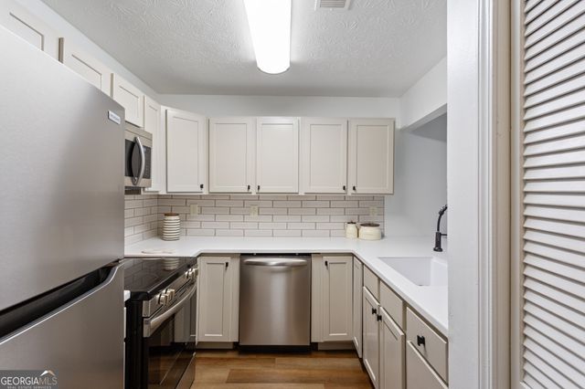 476 Teal Court, Roswell, GA 30076