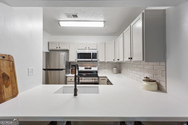 476 Teal Court, Roswell, GA 30076