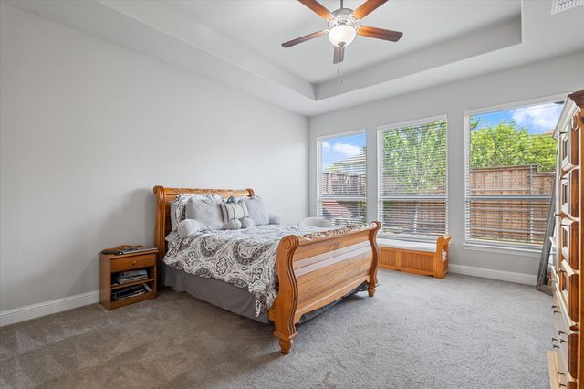 1912 Lasseter Drive, Mansfield, TX 76063