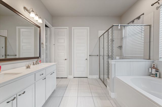 1912 Lasseter Drive, Mansfield, TX 76063