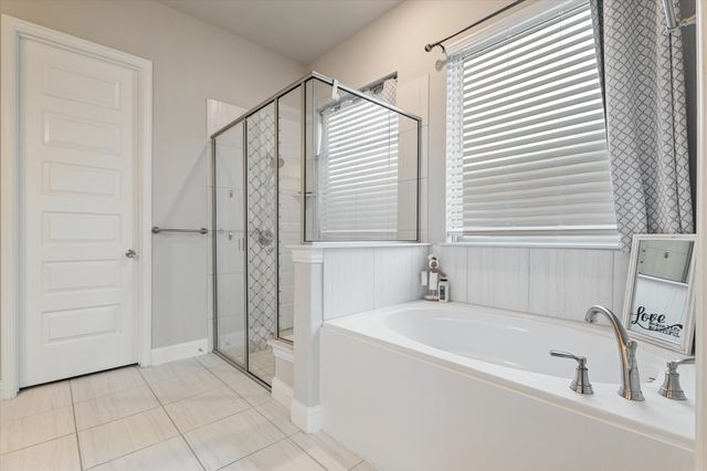 1912 Lasseter Drive, Mansfield, TX 76063