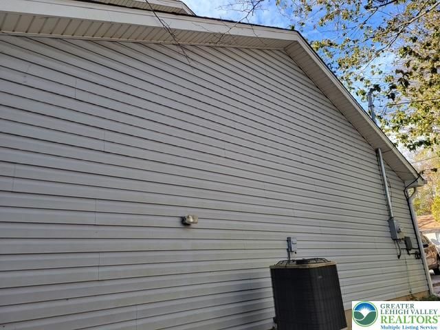 2137 Freedom Way, Coolbaugh Twp, PA 18346