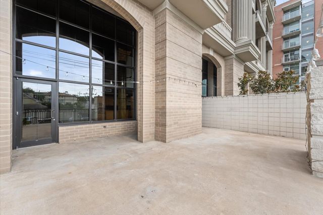 1005 S Shepherd Drive 210, Houston, TX 77019