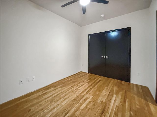 1005 S Shepherd Drive 210, Houston, TX 77019