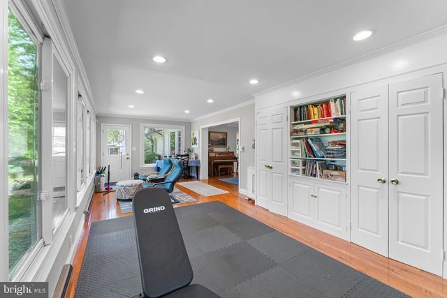 5121 BALTAN RD, Bethesda, MD 20816