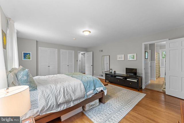 5121 BALTAN RD, Bethesda, MD 20816