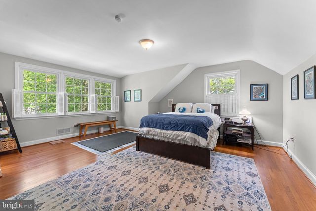 5121 BALTAN RD, Bethesda, MD 20816