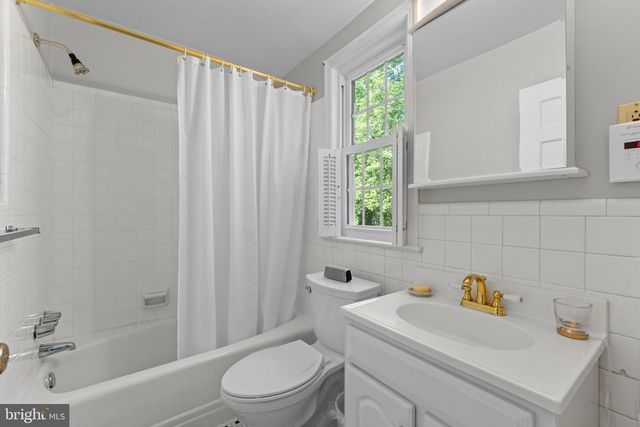 5121 BALTAN RD, Bethesda, MD 20816