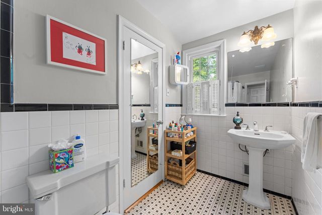 5121 BALTAN RD, Bethesda, MD 20816