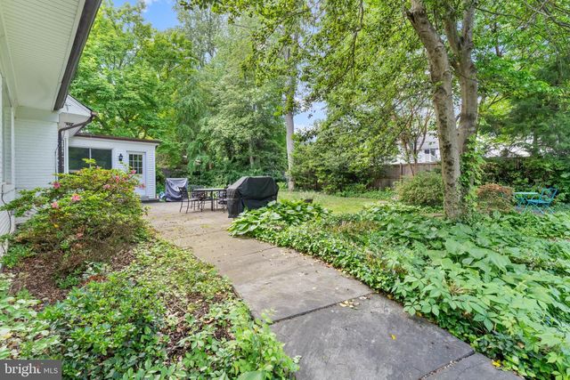 5121 BALTAN RD, Bethesda, MD 20816