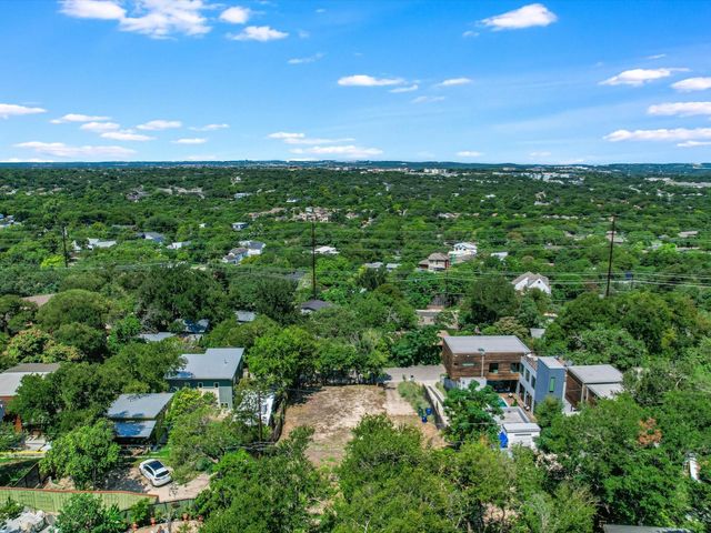 3007 S 4th ST, Austin, TX 78704