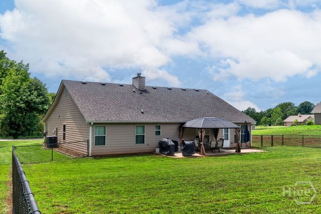 304 Highlands Drive, Winterville, GA 30683