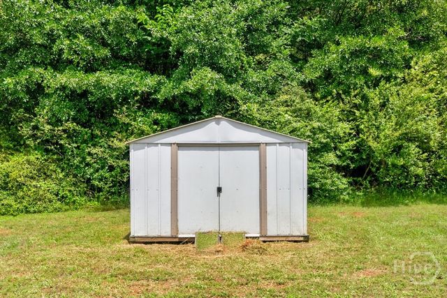 304 Highlands Drive, Winterville, GA 30683