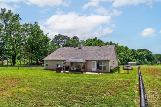 304 Highlands Drive, Winterville, GA 30683