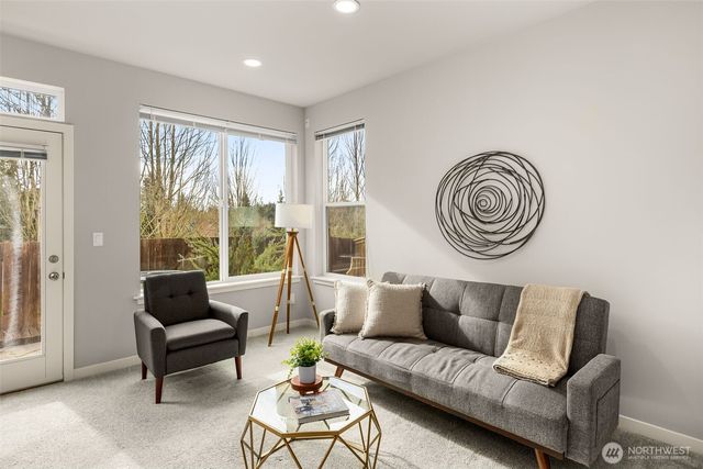 23909 SE 7th Lane, Sammamish, WA 98074