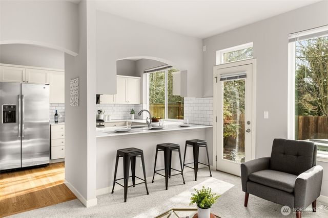 23909 SE 7th Lane, Sammamish, WA 98074