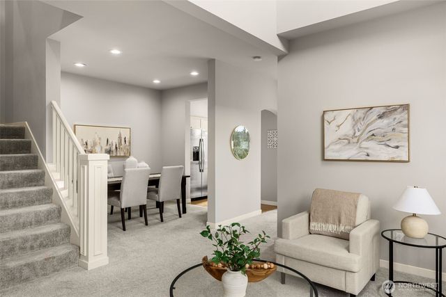 23909 SE 7th Lane, Sammamish, WA 98074