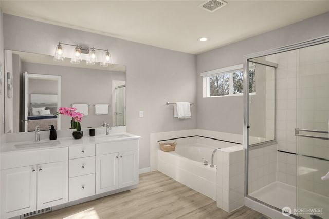 23909 SE 7th Lane, Sammamish, WA 98074