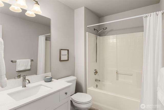 23909 SE 7th Lane, Sammamish, WA 98074