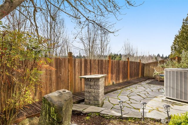 23909 SE 7th Lane, Sammamish, WA 98074