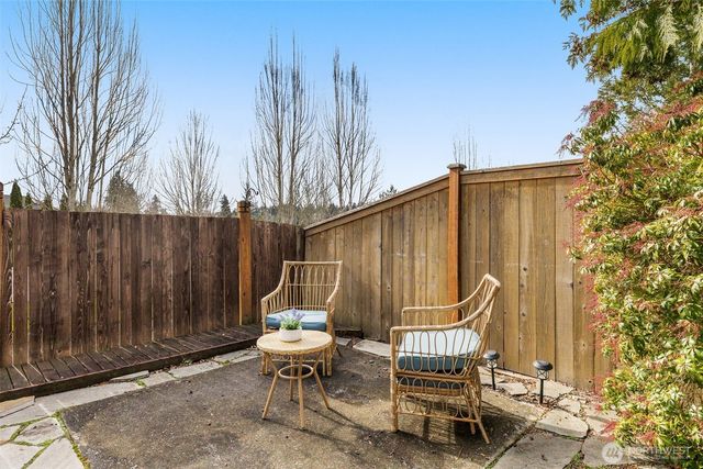 23909 SE 7th Lane, Sammamish, WA 98074