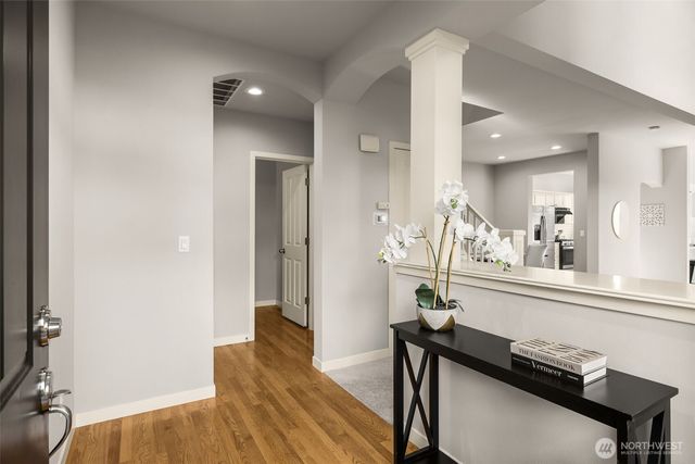 23909 SE 7th Lane, Sammamish, WA 98074