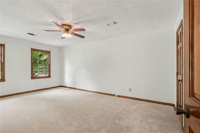 1903 Colony Oaks Drive, Snellville, GA 30078