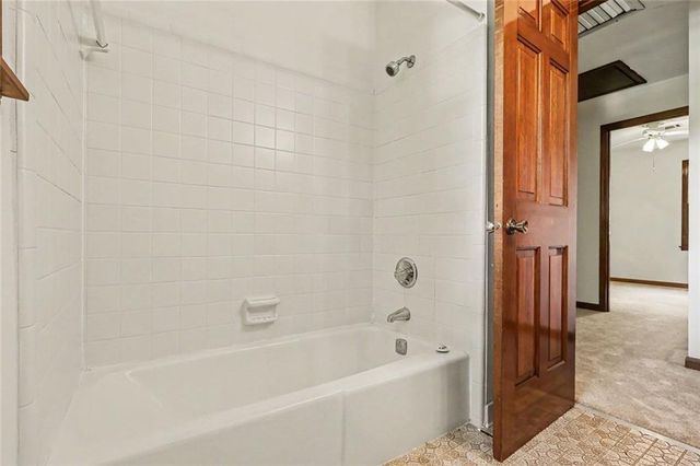 1903 Colony Oaks Drive, Snellville, GA 30078