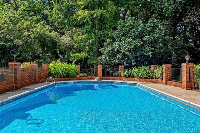 1903 Colony Oaks Drive, Snellville, GA 30078