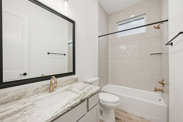 26022 S Outrider Banks, Montgomery, TX 77316