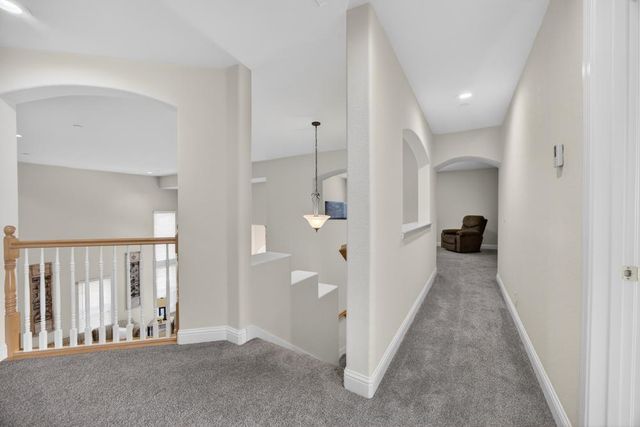 5500 Tierra Gardens Ln, Carmichael, CA 95608