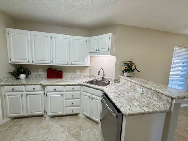 3342 Ashley Circle, Denton, TX 76207