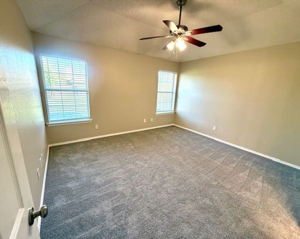 3342 Ashley Circle, Denton, TX 76207