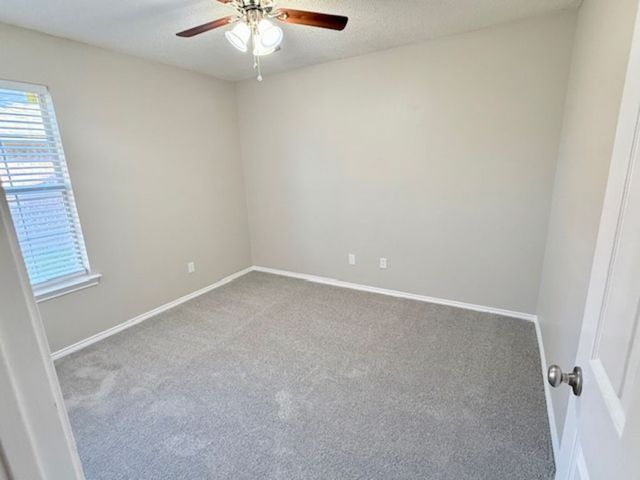 3342 Ashley Circle, Denton, TX 76207