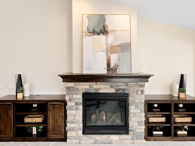 2524 Buchanan Lane S, Cambridge, MN 55008