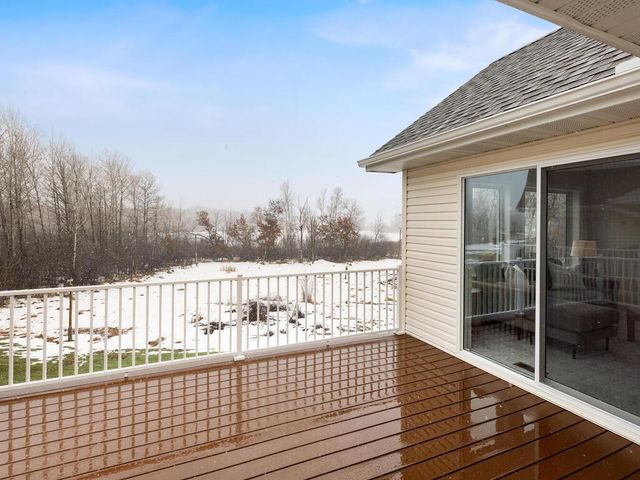 2524 Buchanan Lane S, Cambridge, MN 55008